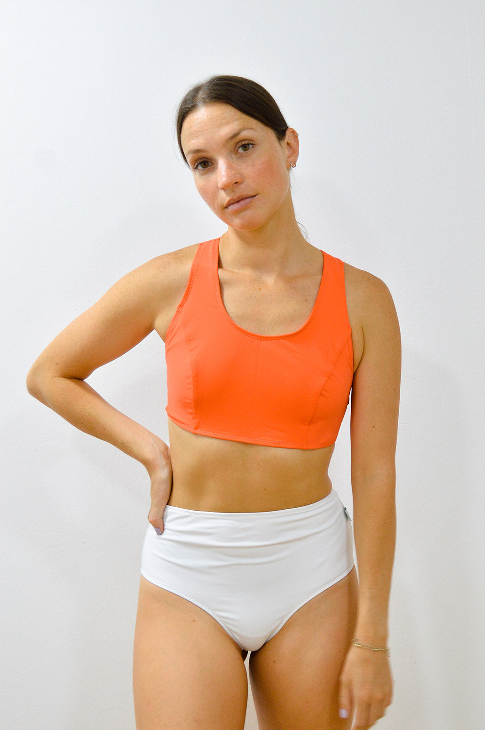 ISHI – Braguita de bikini de talle alto con frunce posterior