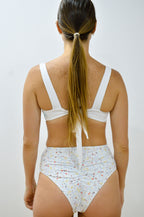 KAZE – Braguita de bikini de talle alto con frunce posterior